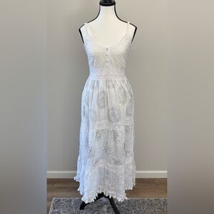 Magic White Floral Midi Dress